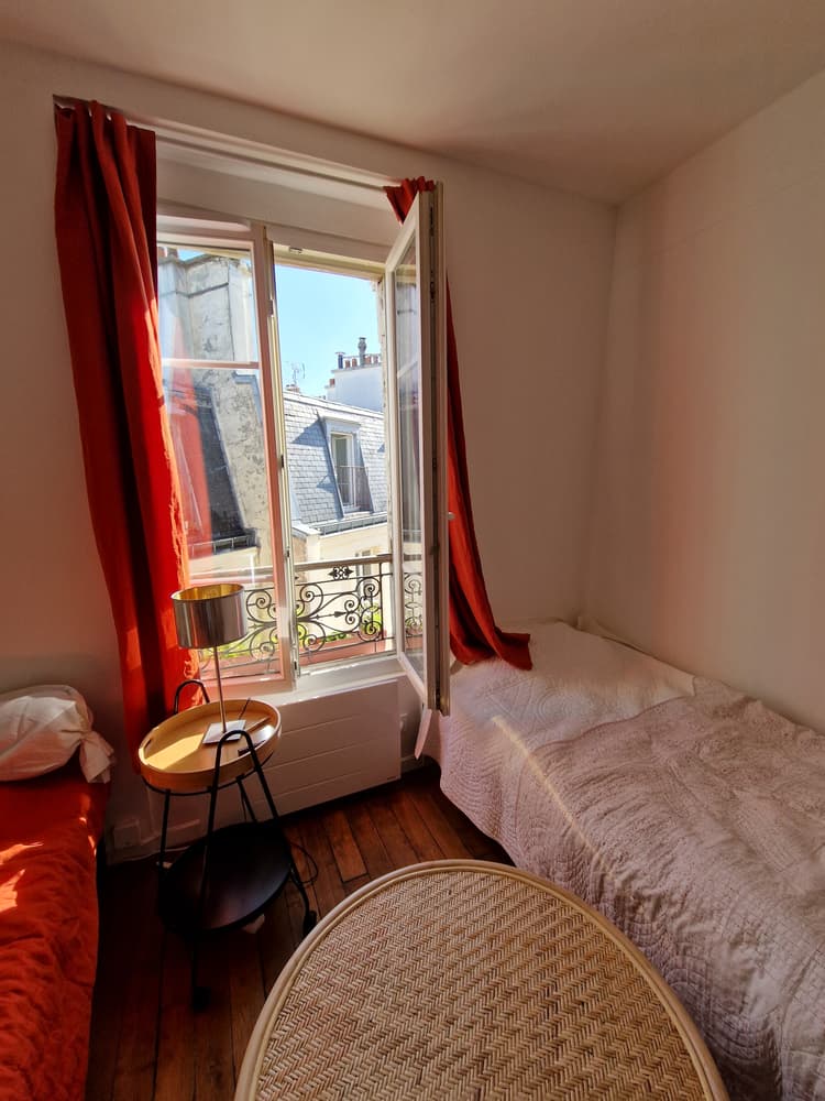 Photo de la location a temps partiel de : studio 30m paris 11e à Paris