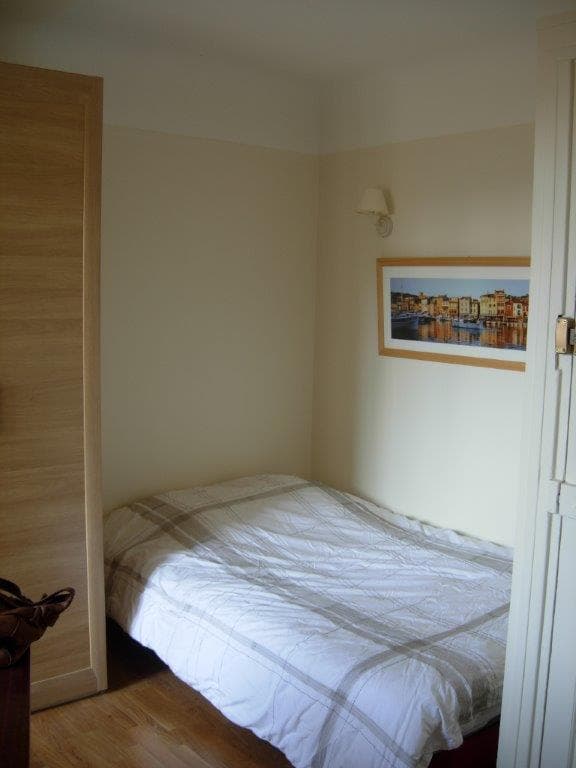 Photo de la location a temps partiel de : Joli studio de 14m2, lumineux et calme, dans le 15e arrondissement, à deux pas de Beaugrenelle à Paris