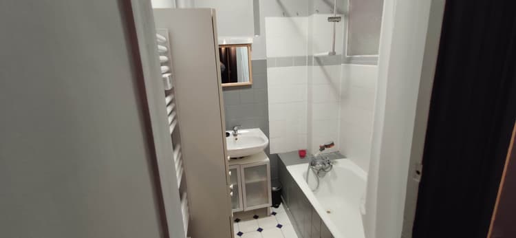 Photo de la location a temps partiel de : Location de Chambre Paris 15e à Paris