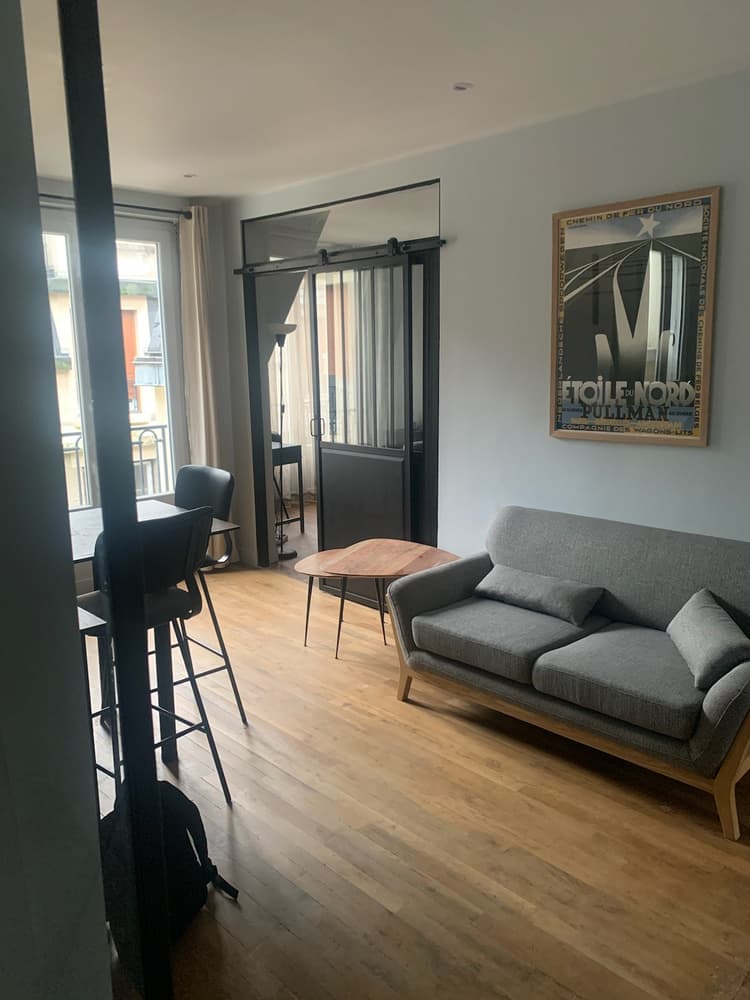 Photo de la location a temps partiel de : Appartement T3 rénové dans Paris à Paris