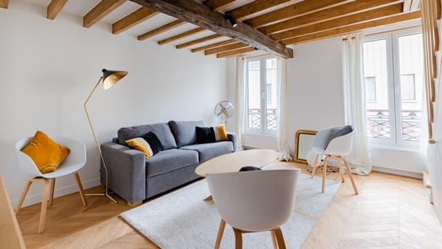 Photo de la location a temps partiel de : Appartement deux pièces dans passage privé parisien 15e à Paris