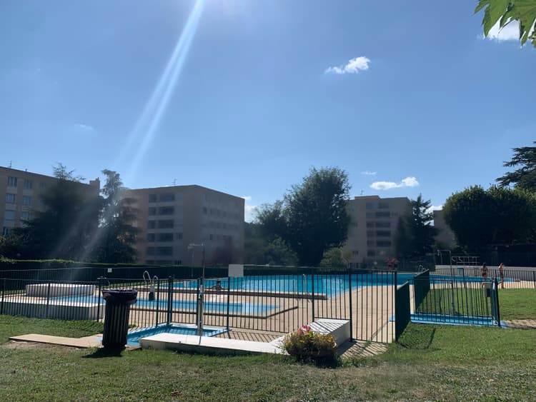 Photo de la location a temps partiel de : Chambre chez l habitant 20 mn de Lyon Perrache en bus à 69110 Sainte-Foy-lès-Lyon