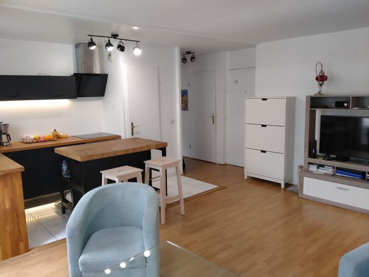 Photo de la location a temps partiel de : appartement 43 m² avec Balcon au pied ligne 14 à Saint-Ouen-sur-Seine