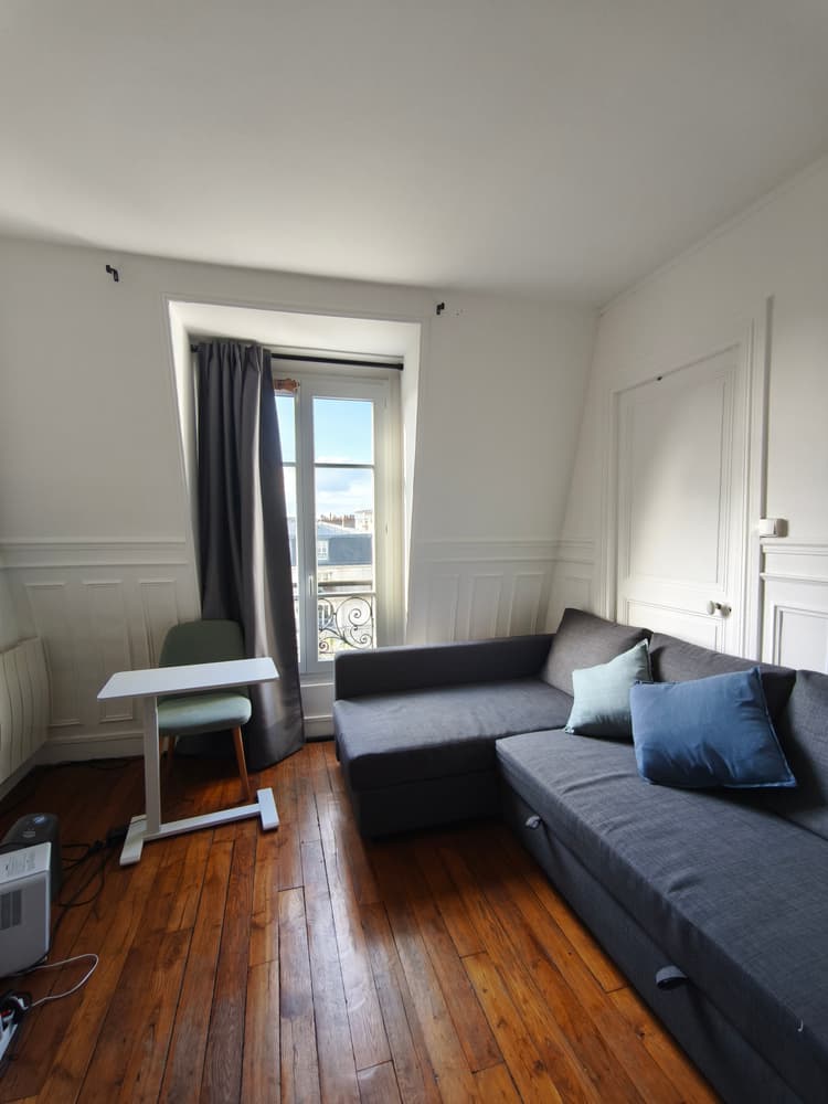 Photo de la location a temps partiel de : Charmant 2 pièces lumineux à deux pas de Montparnasse à Paris