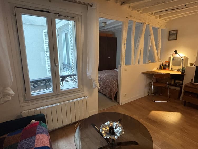 Photo de la location a temps partiel de : Appartement de charme au pied du canal Saint Martin à Paris