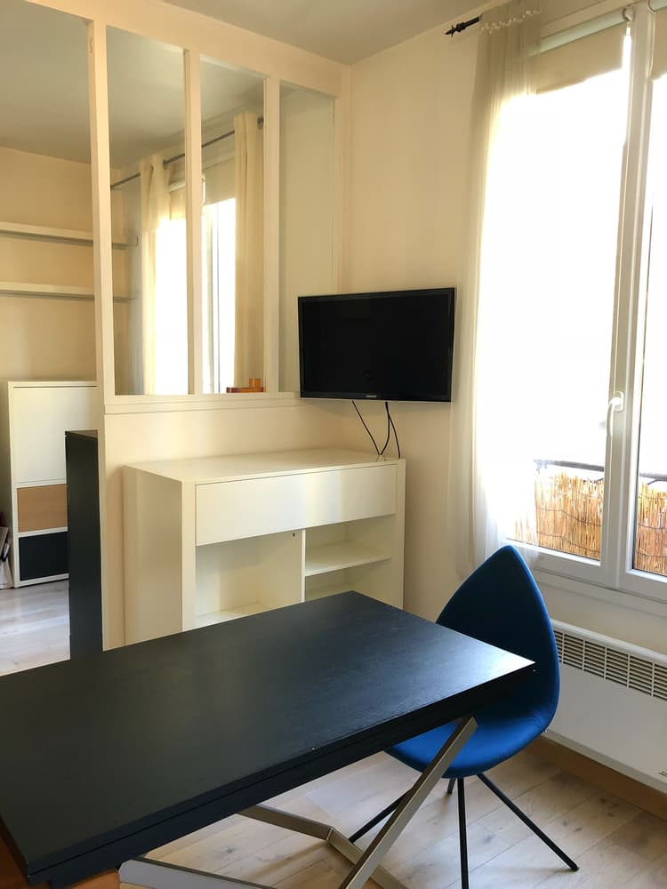 Photo de la location a temps partiel de : Studio entier meublé - Paris 11 à Paris
