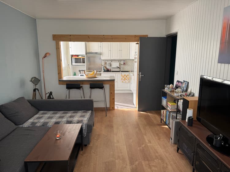 Photo de la location a temps partiel de : Chambre de 9m2 dans beau logement de 68 m2 à Chelles