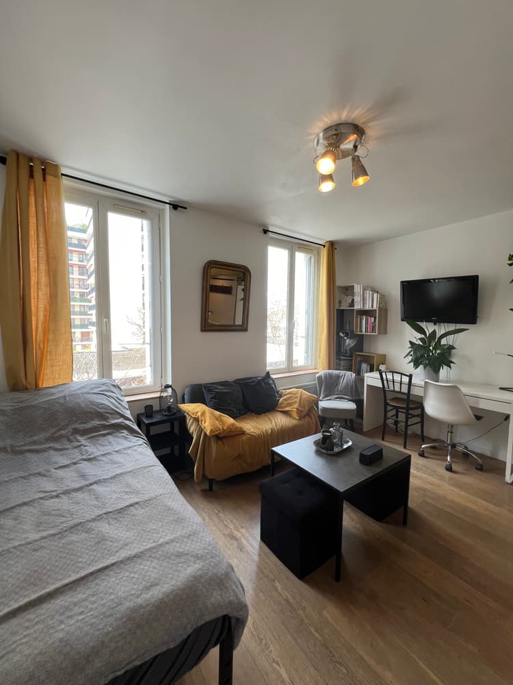 Photo de la location a temps partiel de : Studio lumineux de 25m2 au coeur de Boulogne à Boulogne-Billancourt