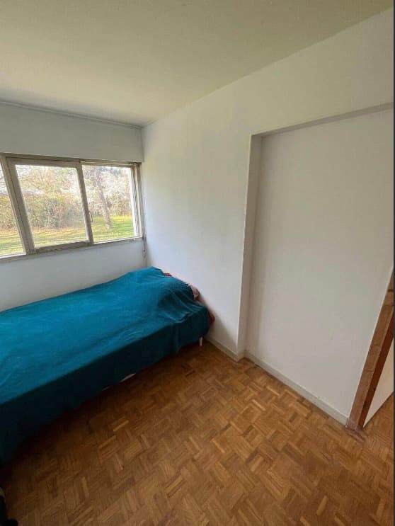 Photo de la location a temps partiel de : Chambre dans résidence paisible et arborée à 25 min de Paris Saint Lazare à Verneuil-sur-Seine