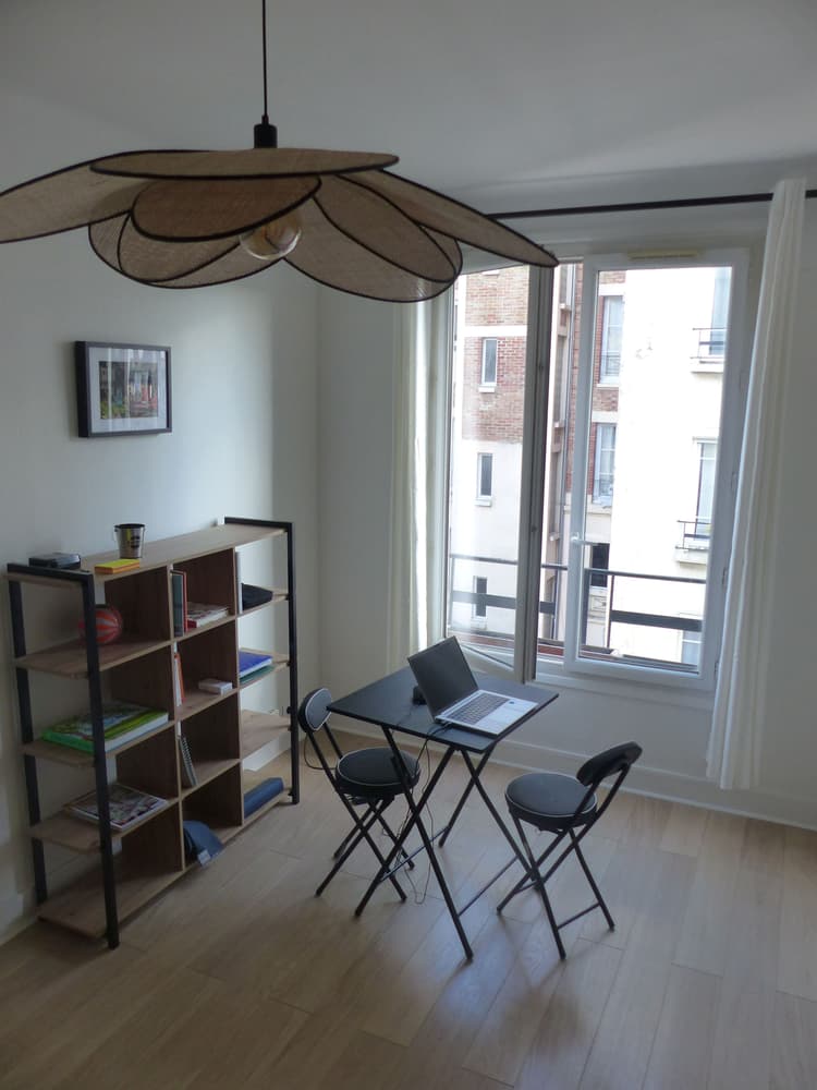 Photo de la location a temps partiel de : Bel appartement T1 mairie de Saint Ouen lignes 14 et 13 à Saint-Ouen-sur-Seine