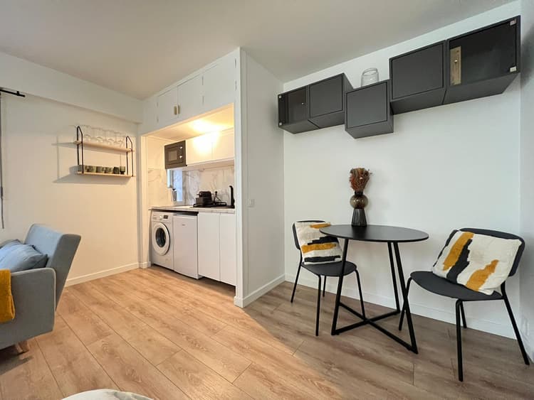 Photo de la location a temps partiel de : Beau studio en plein centre de Paris à Paris
