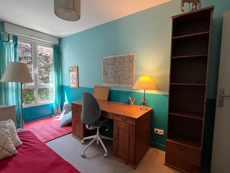 Photo de la location a temps partiel de : Chambre plein Sud sur jardin + SDB privée (Jourdain, Paris 20e) à Paris