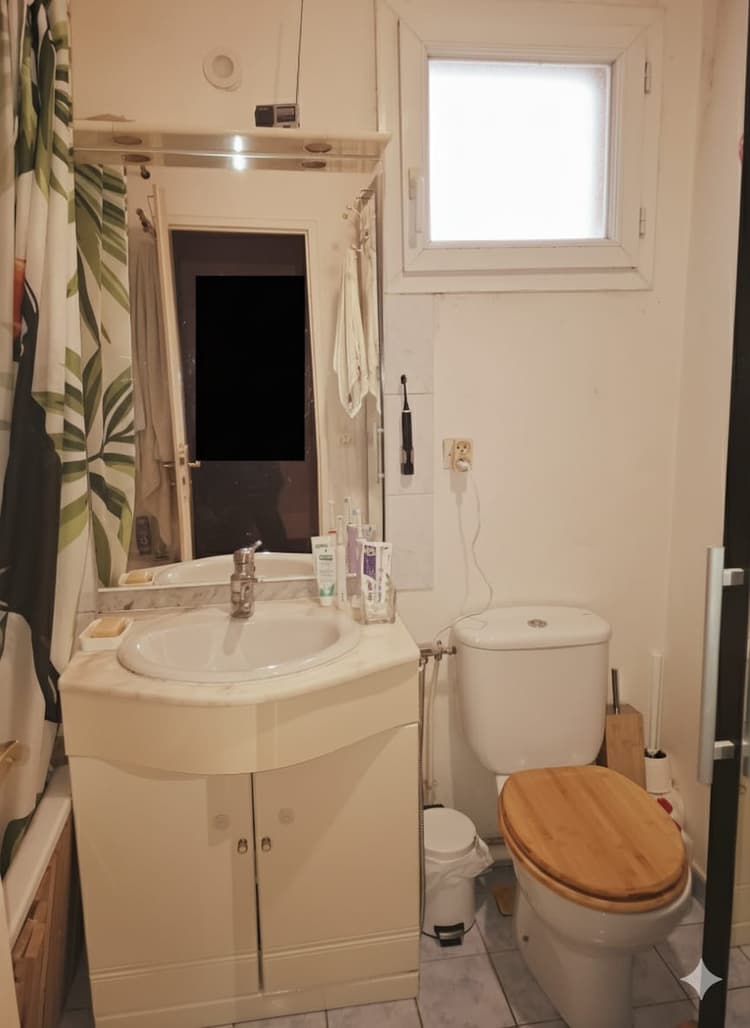 Photo de la location a temps partiel de : Chambre à louer dans une maison avec jardin et poele à bois à Pantin