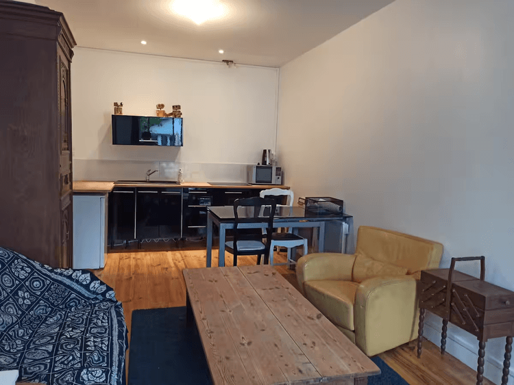 Photo de la location a temps partiel de : Studio avec terrasse à Rouen