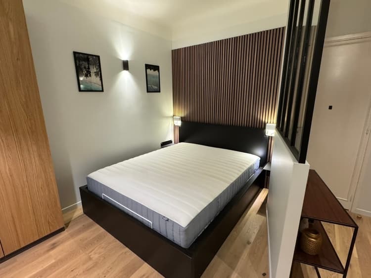 Photo de la location a temps partiel de : Beau studio meublé – rénovation complète esprit chambre d’hôtel · Paris 16 à Paris